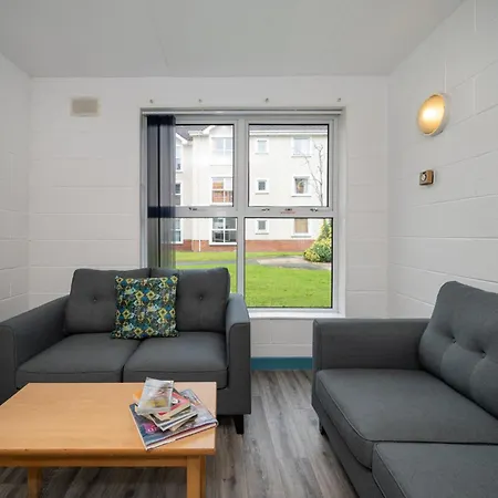 Castlewhite - Ucc Summer Beds Daire Cork