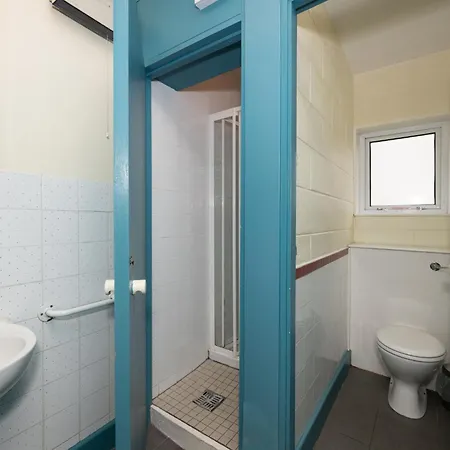 Castlewhite - Ucc Summer Beds Daire *