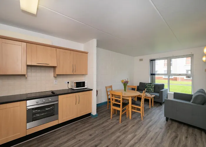 Castlewhite - Ucc Summer Beds コーク