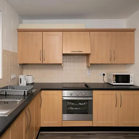 Castlewhite - Ucc Summer Beds